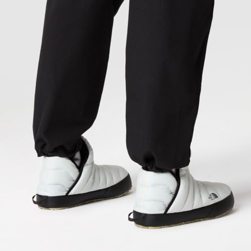 THE NORTH FACE Thermoball Traction Winter Bootie, Gardenia Wht/Blk, 6