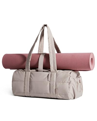 BAGSMART Gym Bag for Women, Yoga Mat Crossbody Bag with Wet & Dry Pocket, 15L Quilted Gym Shoulder Carryall for Weekend, Sand Brown