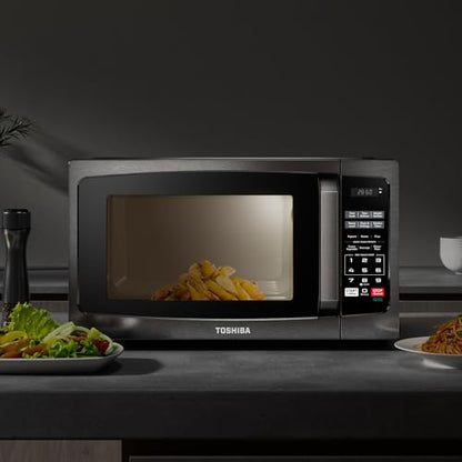 TOSHIBA Microwave Oven, 0.9 Cu. Ft., 900W, Black Stainless Steel
