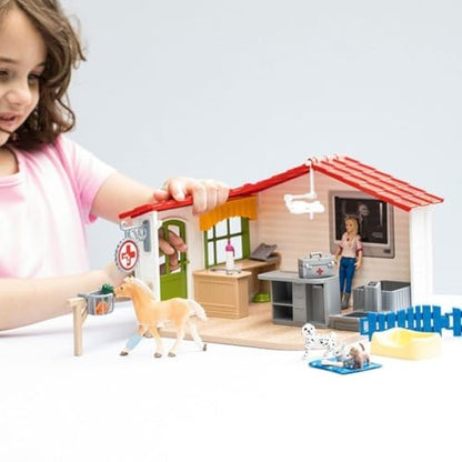 Schleich Farm World - 43Pc Veterinarian Practice with Pets | 42502