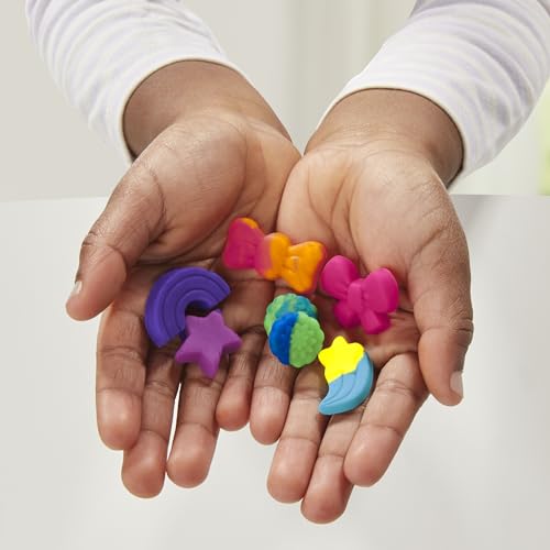 Play-Doh Hair Stylin' Salon Playset with 6 Cans, Pretend Play Toys for Girls and Boys Ages 3 and Up