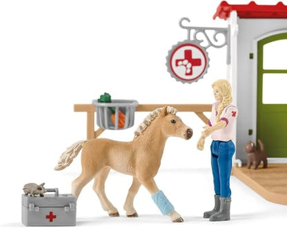 Schleich Farm World - 43Pc Veterinarian Practice with Pets | 42502