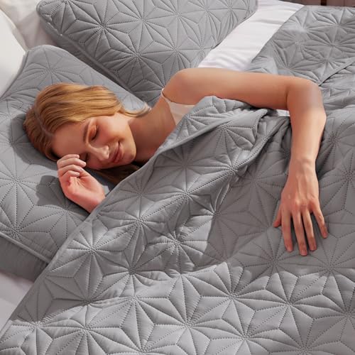 Whale Flotilla Soft Queen Quilt Bedding Set Lightweight Bedspread