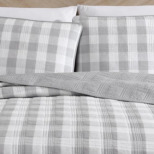 Eddie Bauer- Twin Quilt Set, Cotton Reversible Bedding with Matching Sham, Home Decor for All Seasons (Lakehouse Plaid Light Grey, Twin)