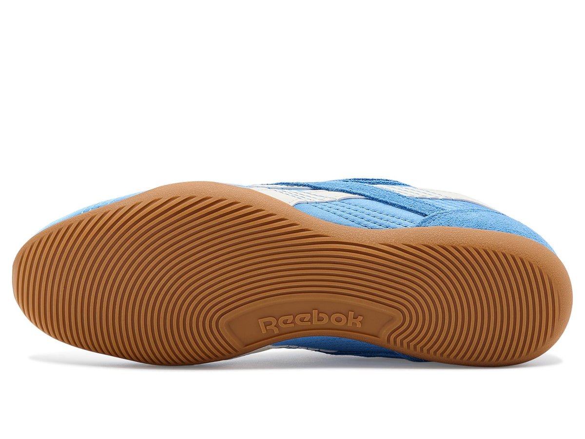 Reebok Women's Ultra Lo Sneaker, Periblue/Chalk/Gum, Size 9