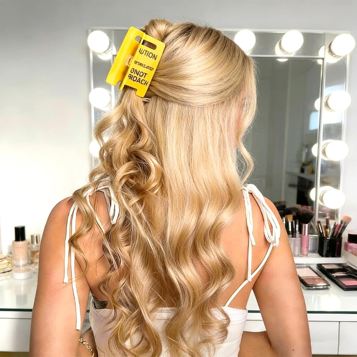 2Pcs Overstimulated Caution Sign Hair Claw Clip, Yellow Do Not Approach Hair Clip for Thick Hair, Strong Grip Funny Hair Accessories for Women, Coworkers & Friends, Funny Gag Gift (Small+Large)