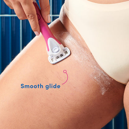 Schick Hydro Silk TrimStyle Hydrating Razor with Bikini Trimmer for Women | 2-in-1 Bikini Razor for Women and Womens Trimmer for Pubic Hair| Includes 1 Waterproof Handle, 1 Refill & 1 AAA Battery