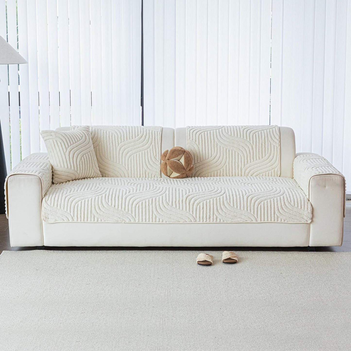 TTG Soft Plush Sofa Cushion Cover, Housse Divan Non-Slip Couch Seat Cover with Textured Wave Design, Thick Washable Furniture Protector for Living Room, Pet Friendly, All Season Use